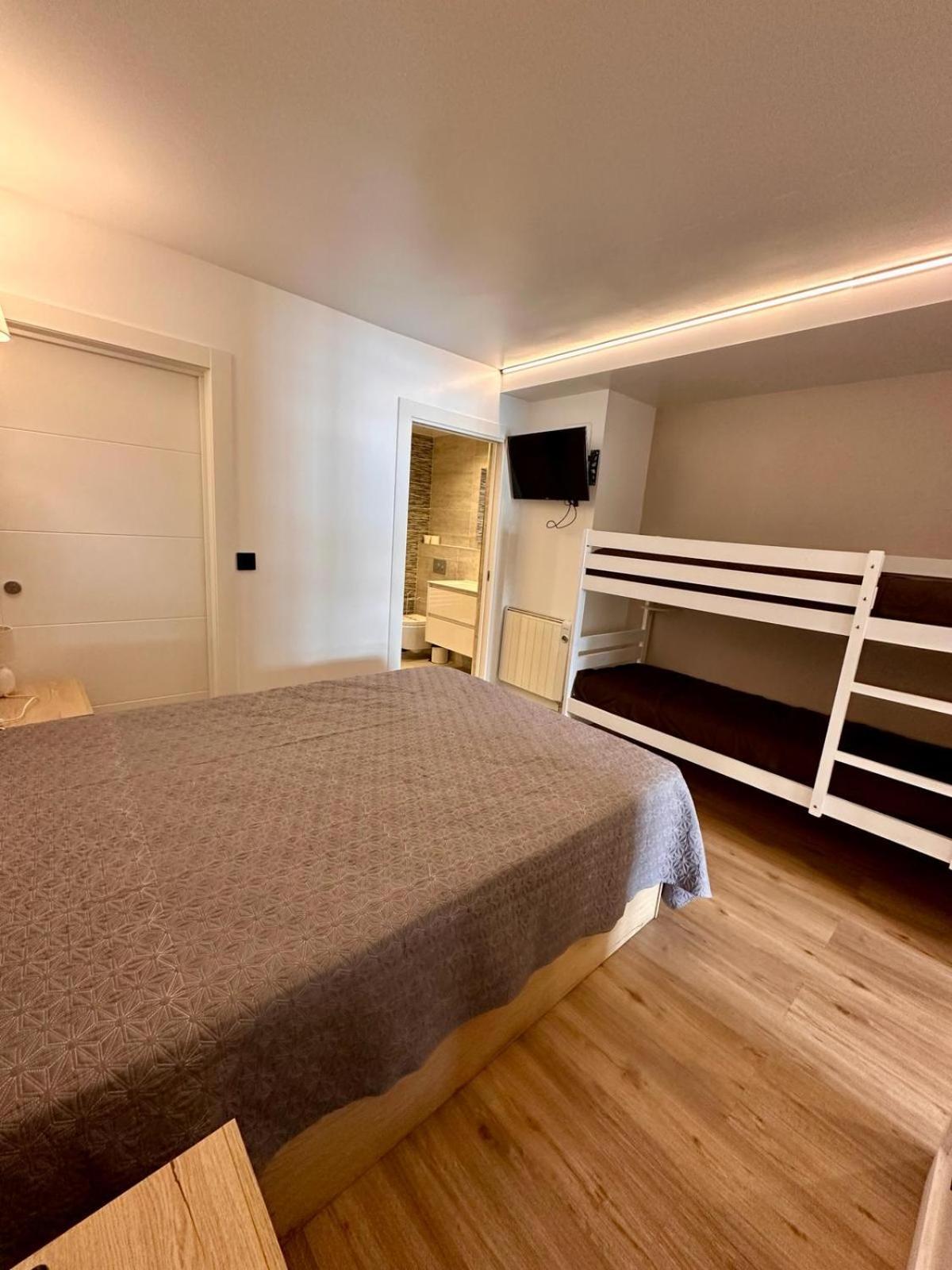 Apartamento Frontera Blanca Superior Pas De La Casa Exterior foto